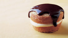 Load image into Gallery viewer, Boston cream cupcake